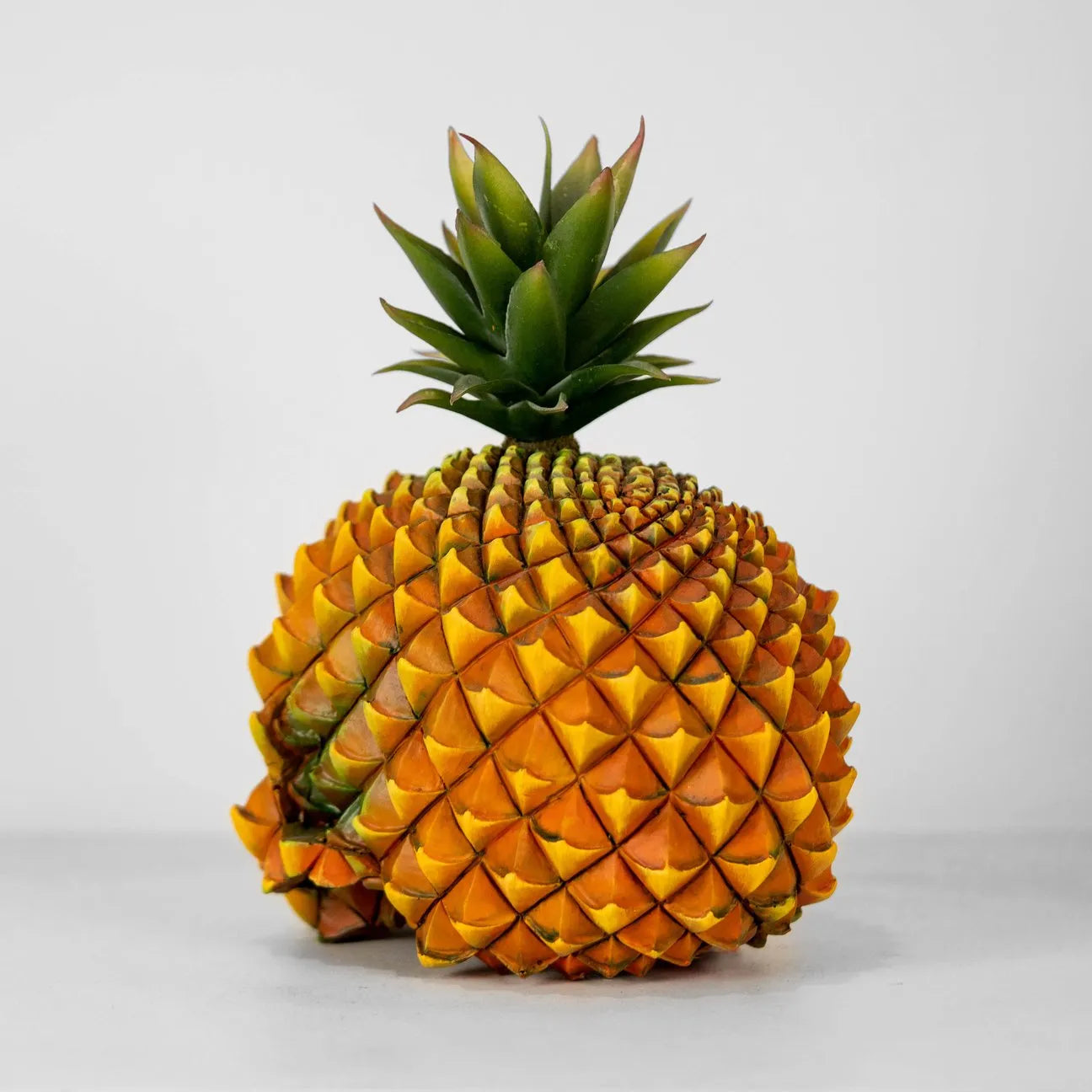 Handmade Skull-Pineapple Commemorative Decor